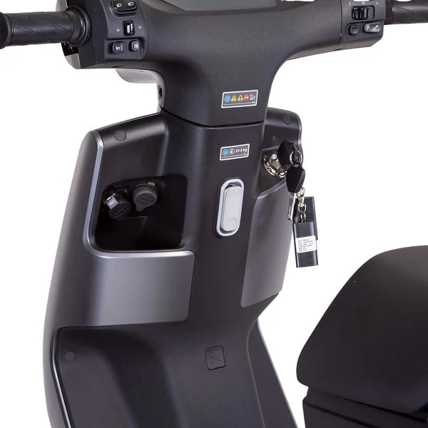CityGlider_E-Roller_USB_Ladestation
