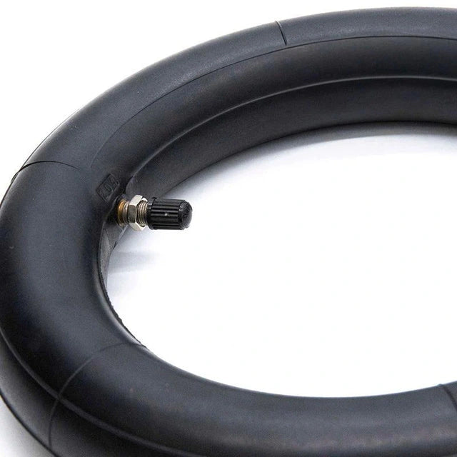 Premium Kamera 2,0 mm Dicke 10x2,5 Gerade Ventil [Schwarze Katze]